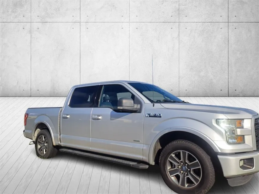 2015 Ford F-150 XLT photo 1