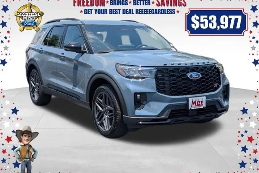 2025 Ford Explorer ST photo 1