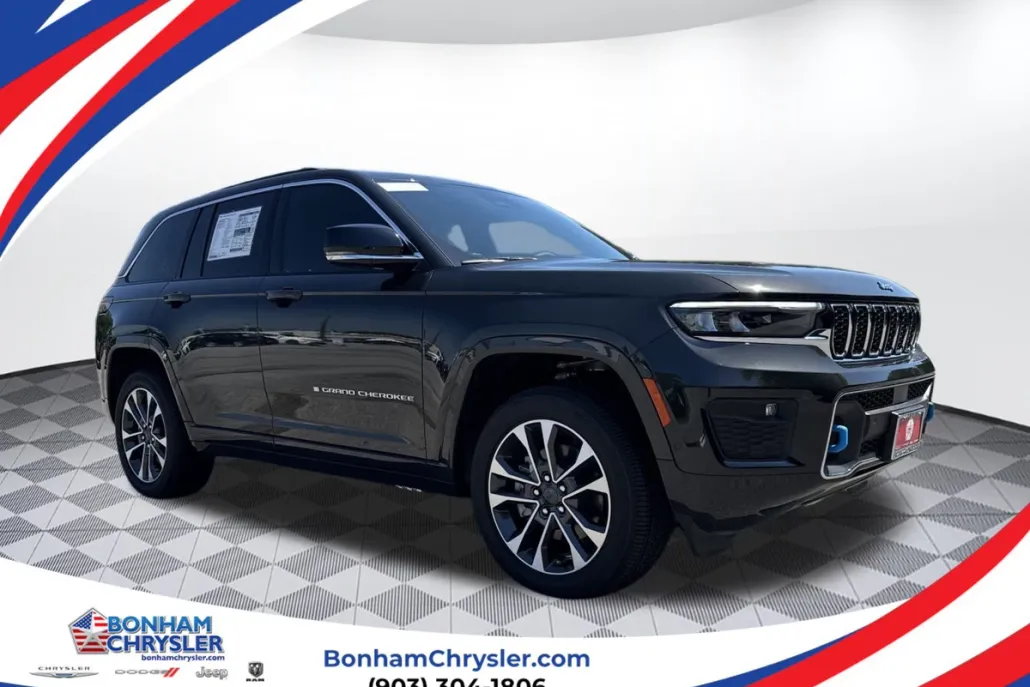 2024 Jeep Cherokee Overland 4xe photo 1