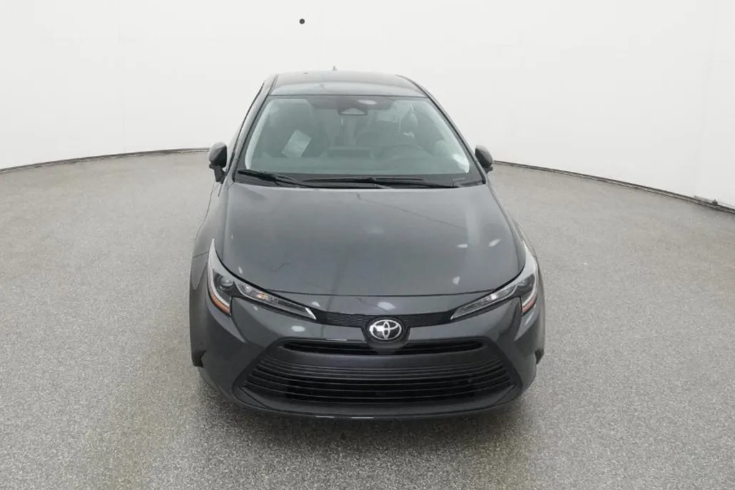 2026 Toyota Corolla LE photo 1