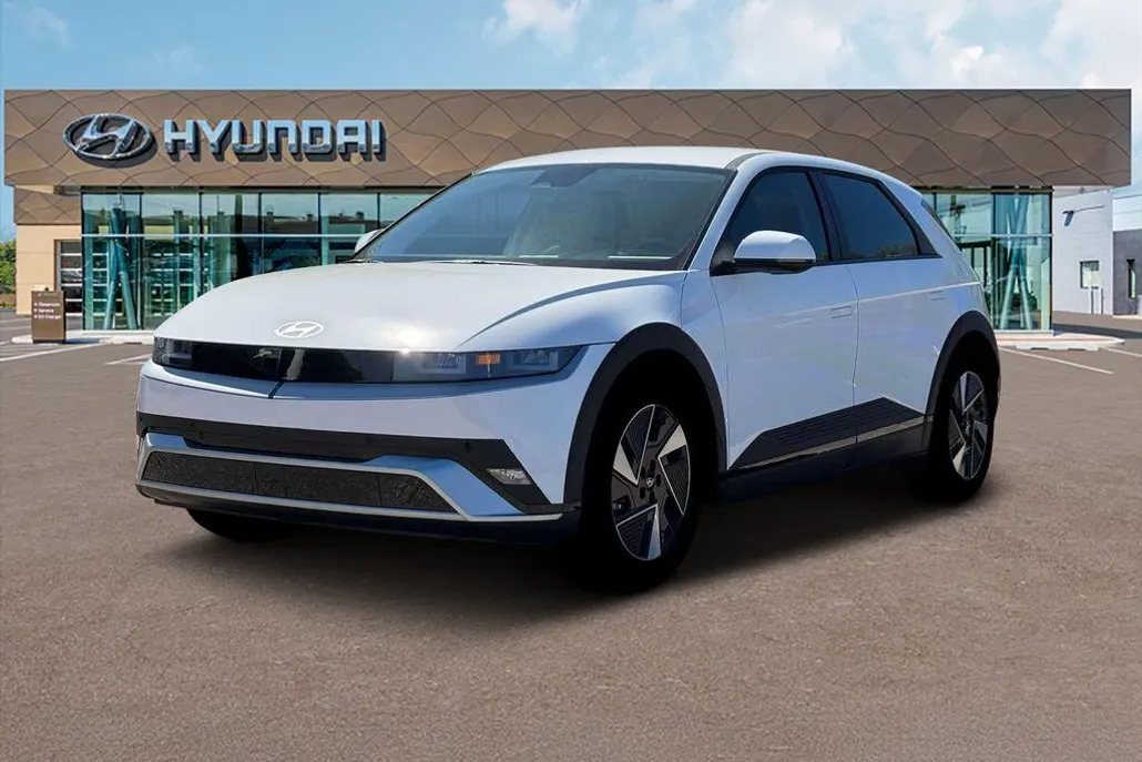 2025 Hyundai Ioniq 5 SE photo 1
