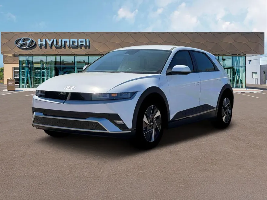2025 Hyundai Ioniq 5 SE photo 1