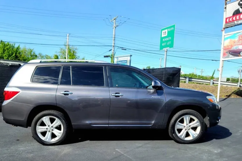 2009 Toyota Highlander Limited photo 1