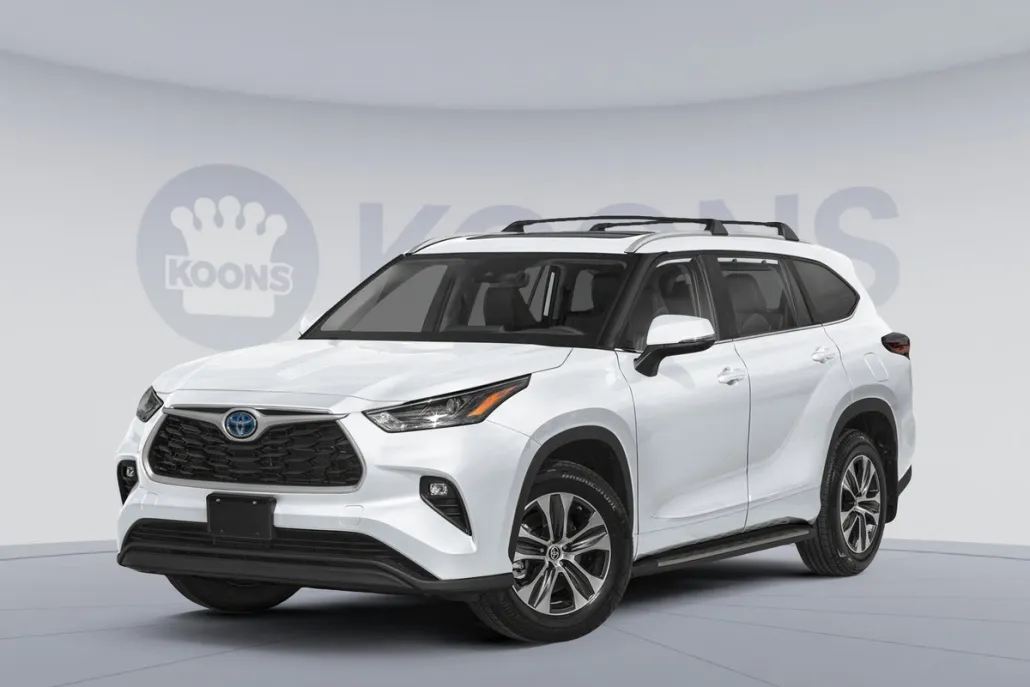 2025 Toyota Highlander Hybrid XLE photo 1