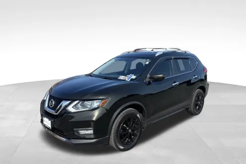 2017 Nissan Rogue SV photo 3