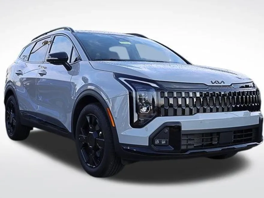 2026 Kia Sportage X-Line photo 1