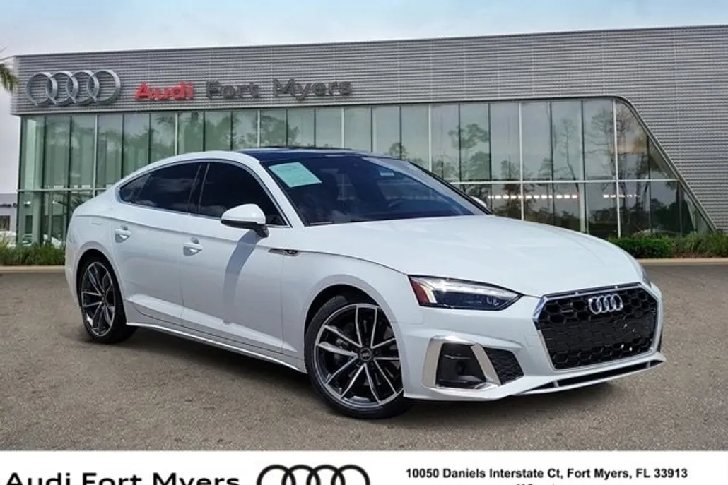 2023 Audi A5 45 S line Premium Quattro photo 1