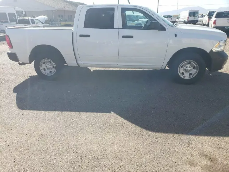 2018 Ram 1500 photo 1