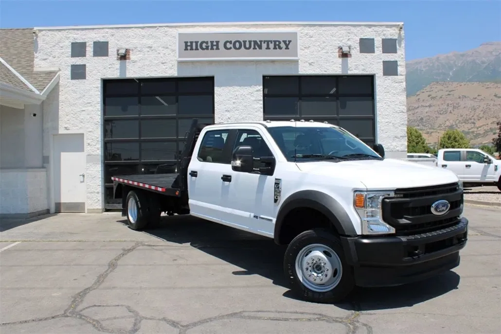 2022 Ford F-550 photo 1