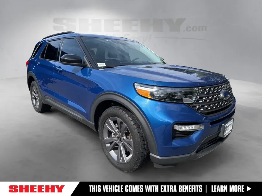 2022 Ford Explorer XLT photo 1