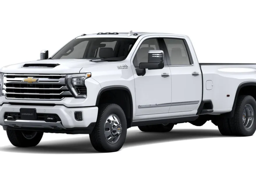 2026 Chevrolet Silverado 3500HD High Country photo 1