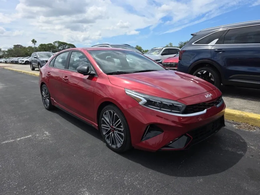 2024 Kia Forte GT photo 1