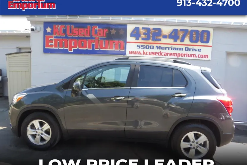 2017 Chevrolet Trax LT photo 1