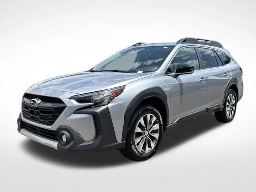 2023 Subaru Outback Limited photo 1