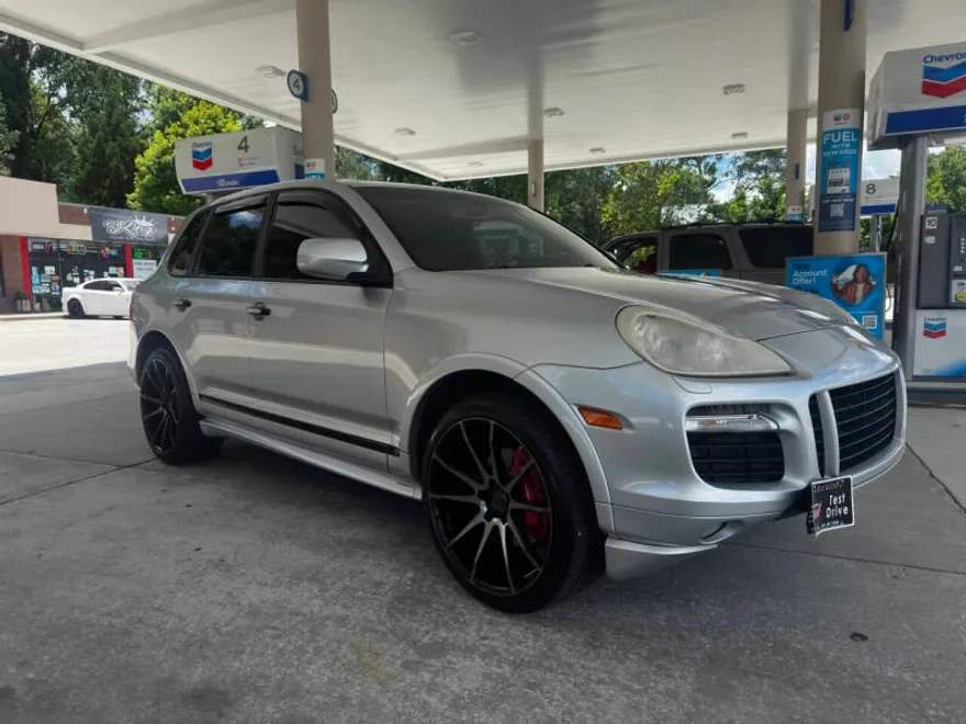 2008 Porsche Cayenne GTS photo 1