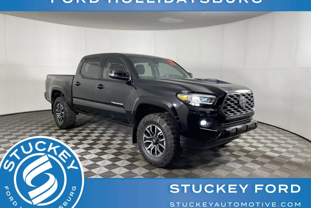 2022 Toyota Tacoma TRD Sport photo 1
