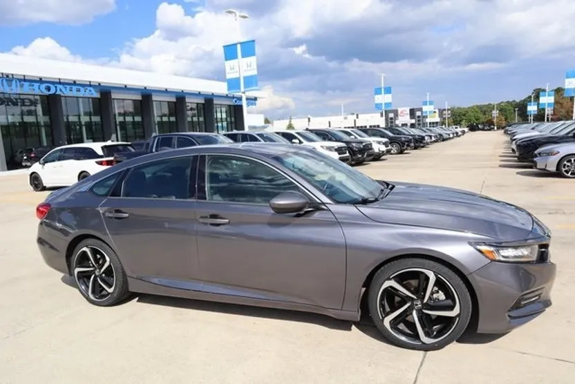 2020 Honda Accord Sport photo 1