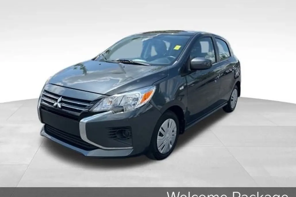 2024 Mitsubishi Mirage ES photo 1