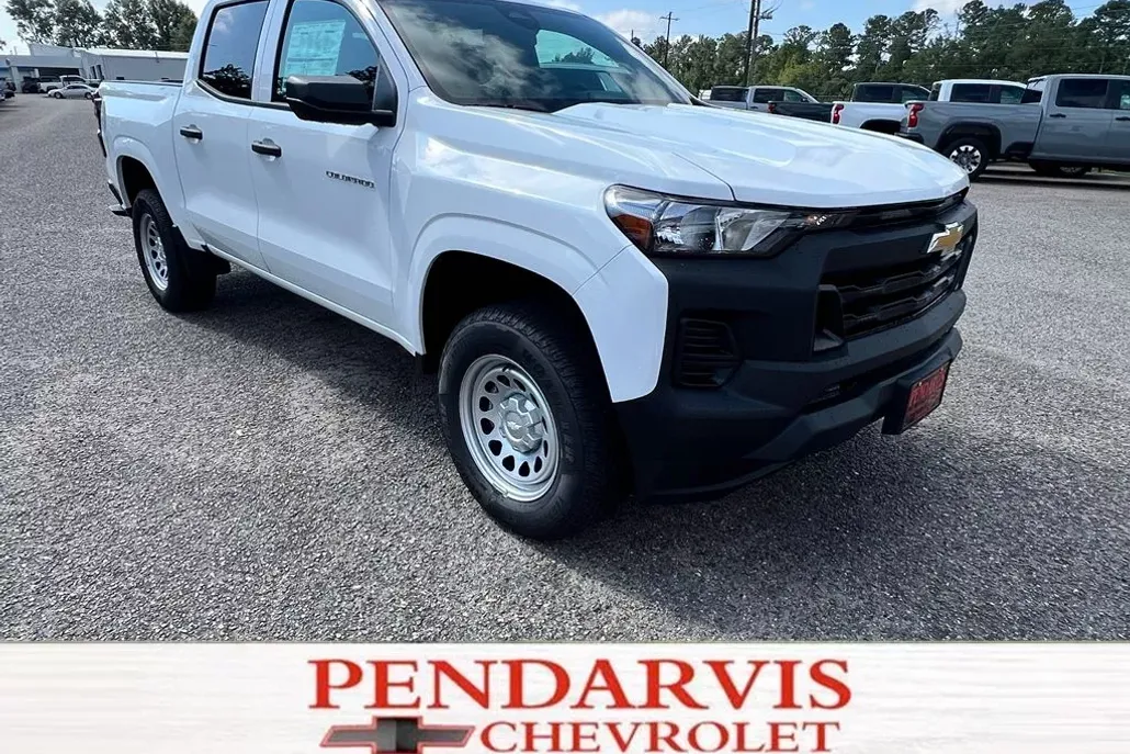 2026 Chevrolet Colorado Work Truck photo 1
