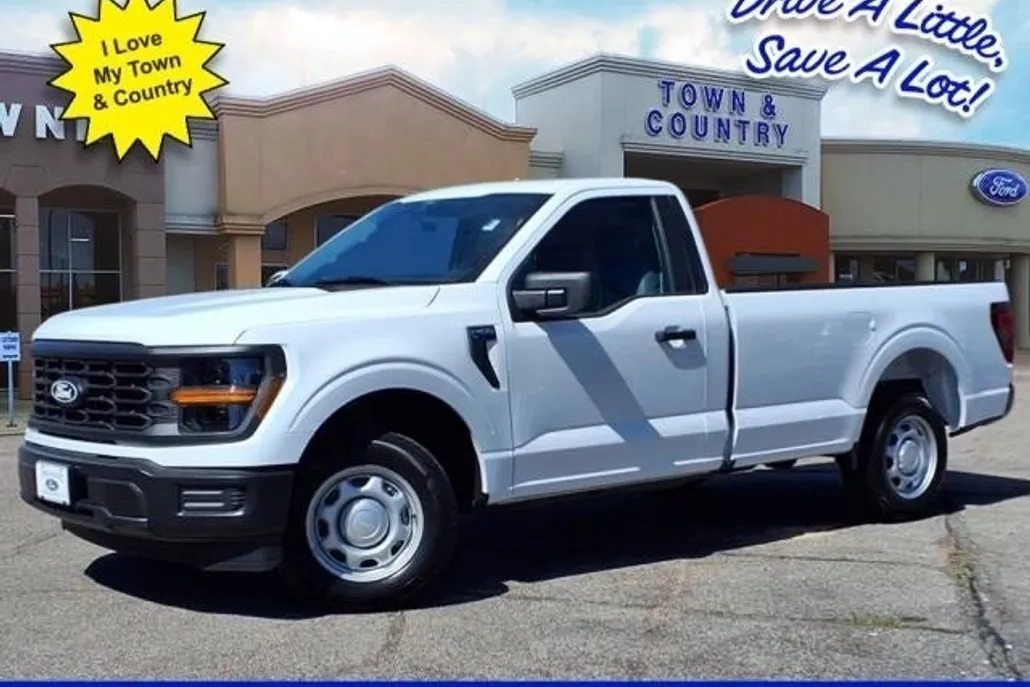 2025 Ford F-150 XL photo 1