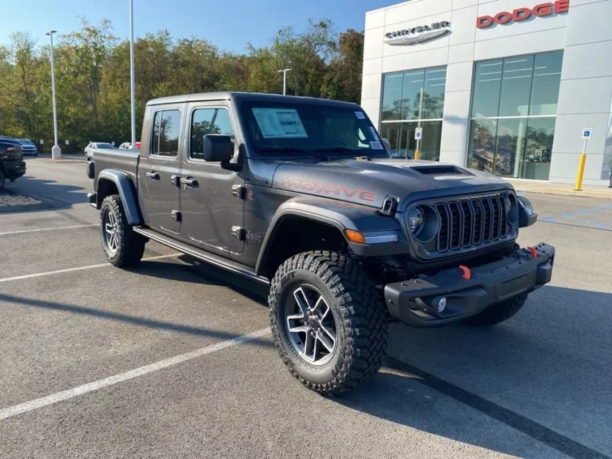 2025 Jeep Gladiator Mojave photo 1
