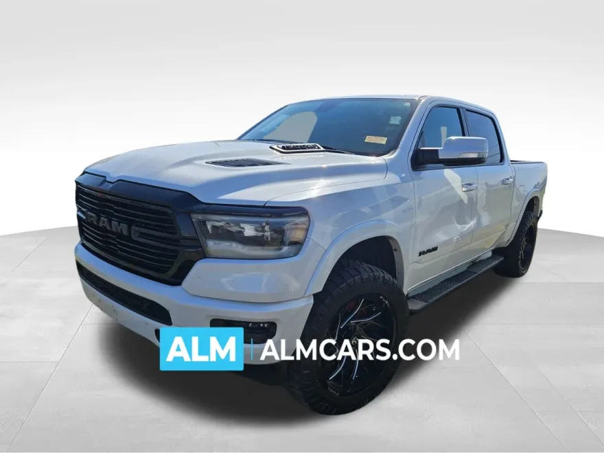 2020 Ram 1500 Laramie photo 1