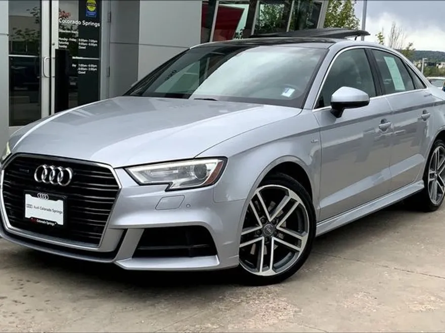 2018 Audi A3 2.0T Premium Plus photo 1