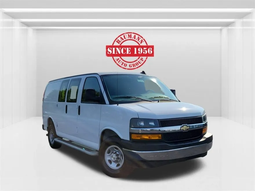 2024 Chevrolet Express Cargo 2500 Van photo 1