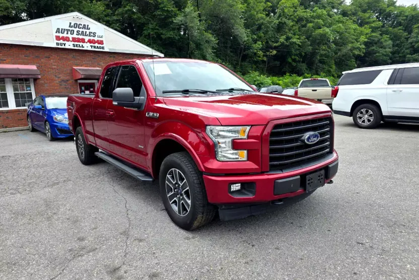 2017 Ford F-150 Lariat photo 1