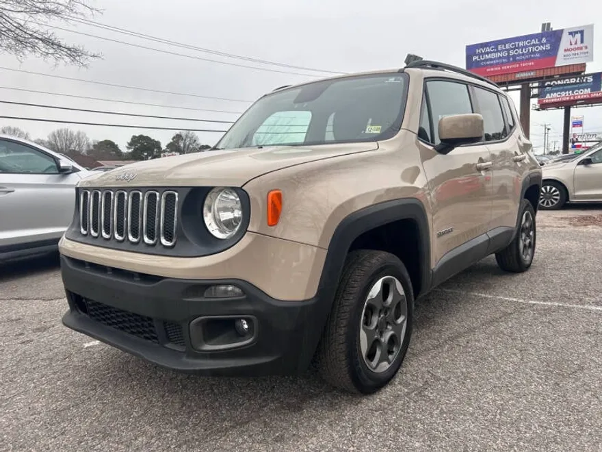 2015 Jeep Renegade Latitude photo 1