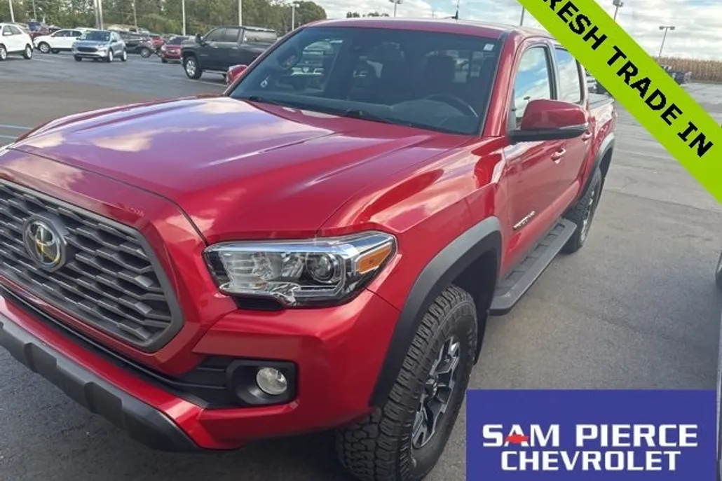 2022 Toyota Tacoma SR photo 1