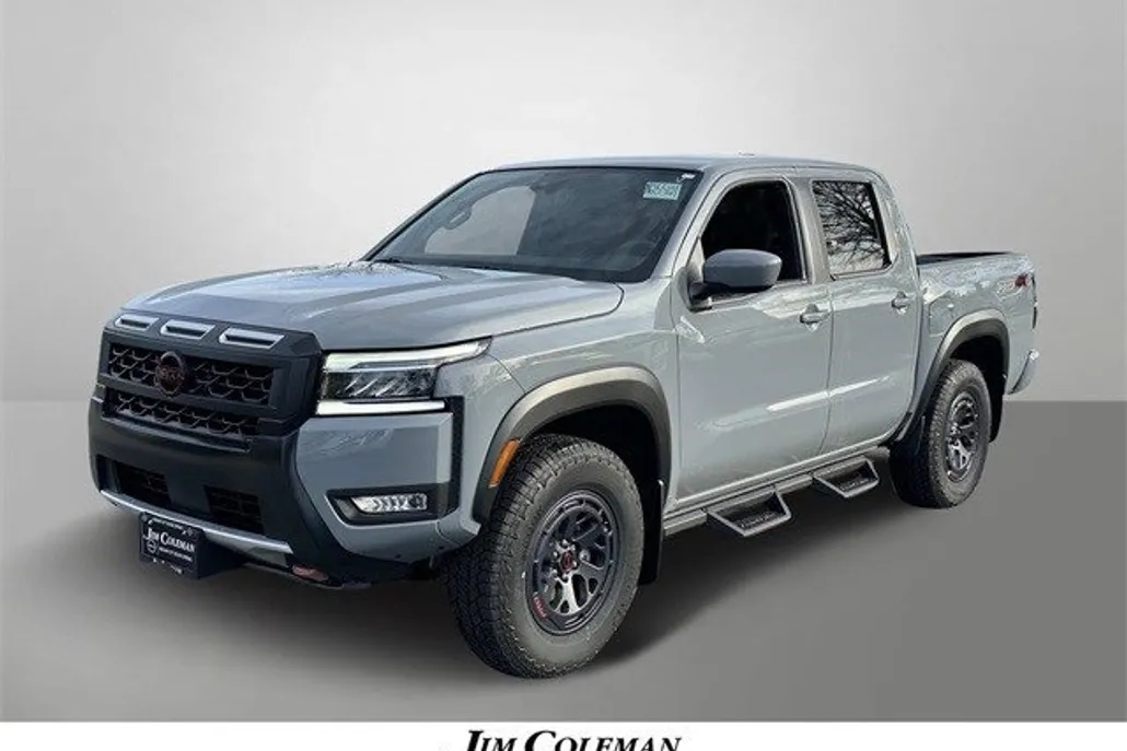 2025 Nissan Frontier PRO-4X photo 1