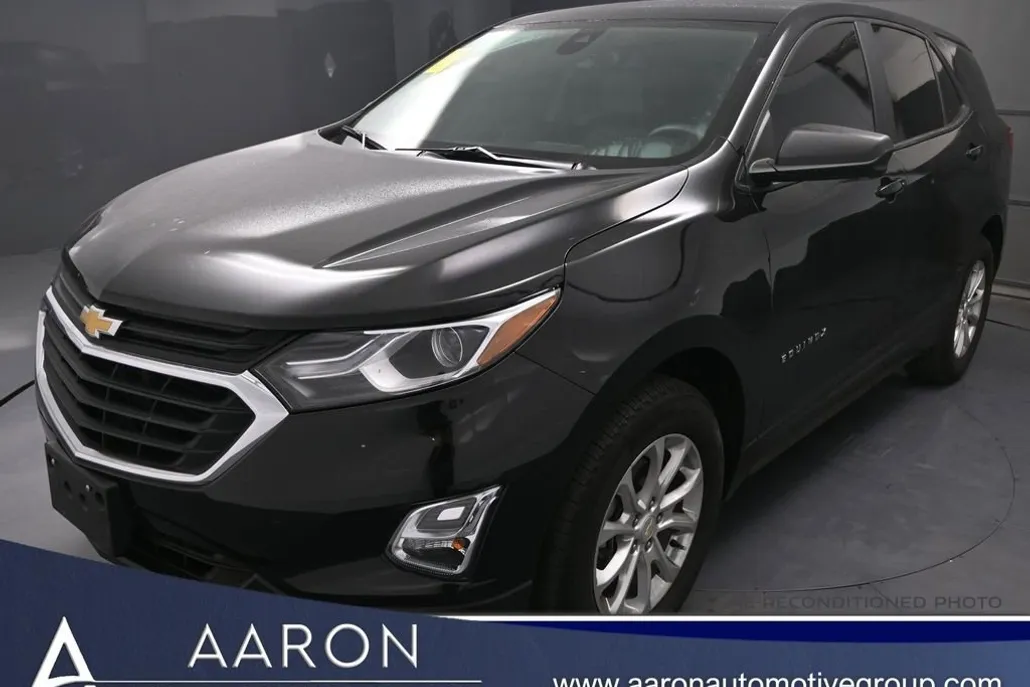 2021 Chevrolet Equinox LS photo 1