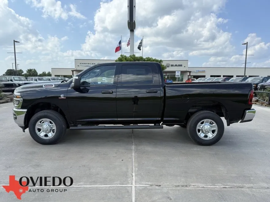 2025 Ram 2500 Tradesman photo 1