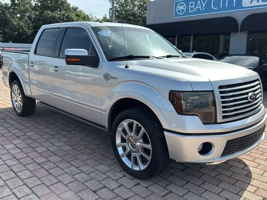 2011 Ford F-150 photo 1