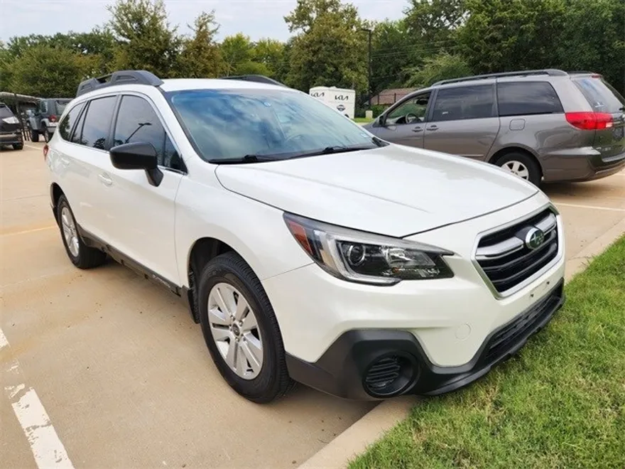 2018 Subaru Outback 2.5i photo 1