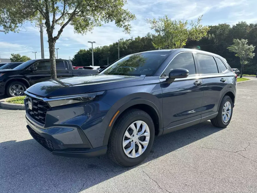 2025 Honda CR-V LX photo 1