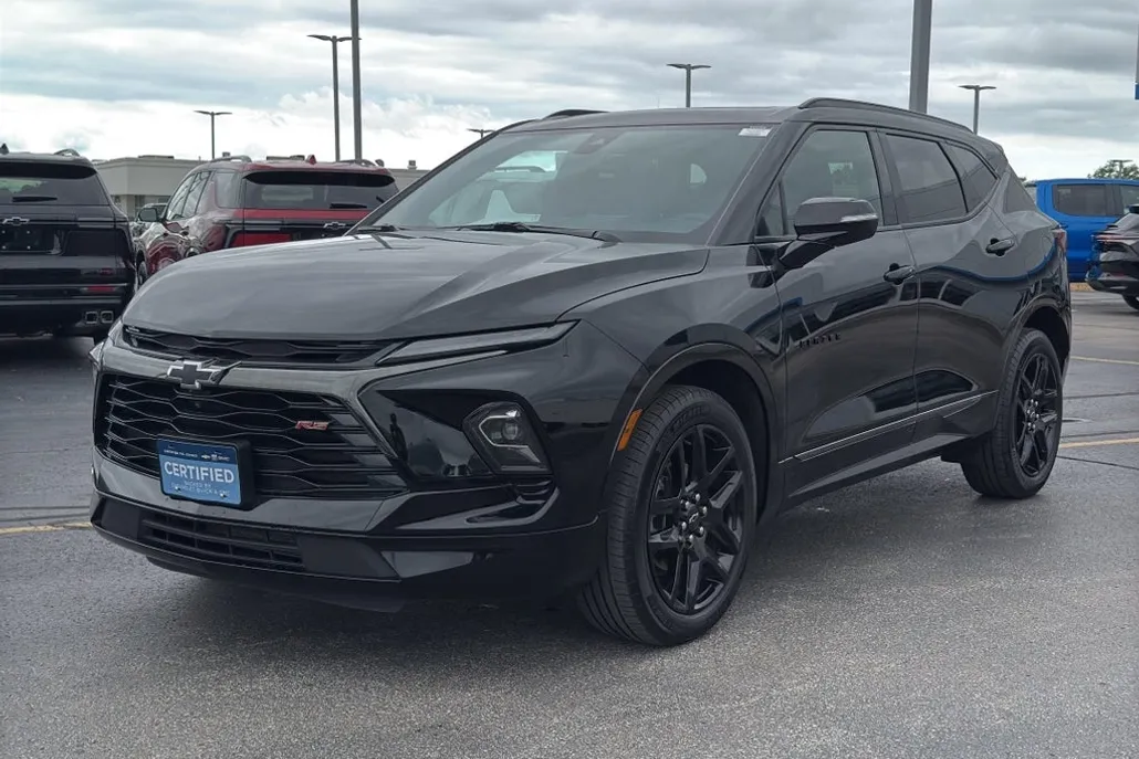 2023 Chevrolet Blazer RS photo 1