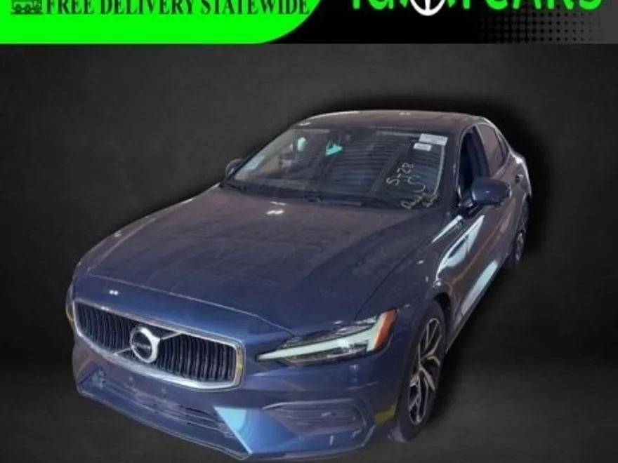 2020 Volvo S60 T5 Momentum photo 1