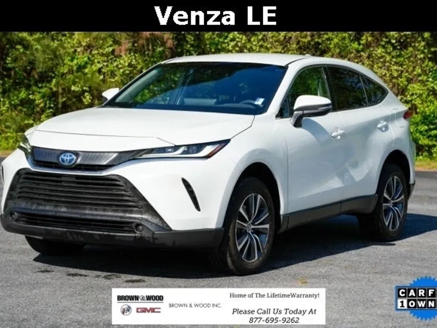 2023 Toyota Venza LE photo 1