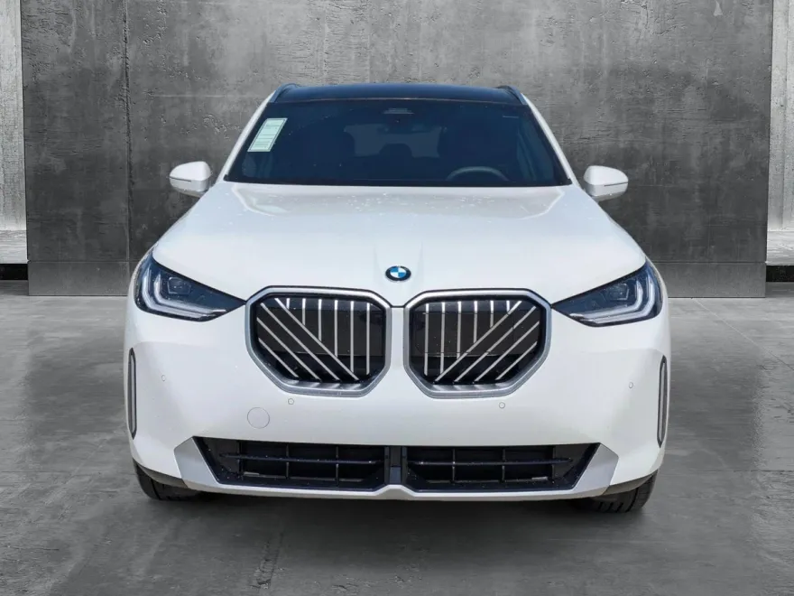2025 Bmw X3 30x Drive photo 2