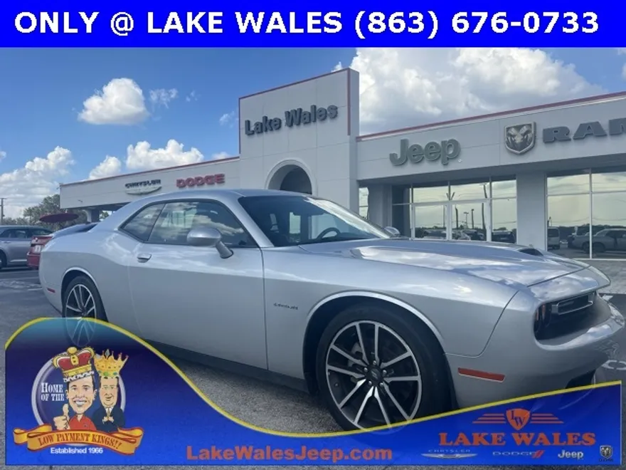 2022 Dodge Challenger R/T photo 1