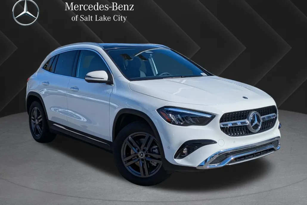 2025 Mercedes Benz GLA 250 4MATIC photo 1