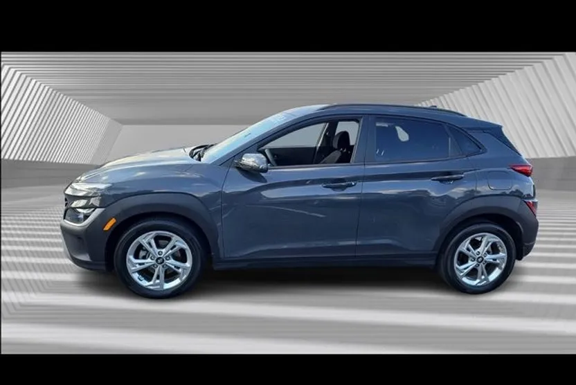2023 Hyundai Kona SEL photo 1