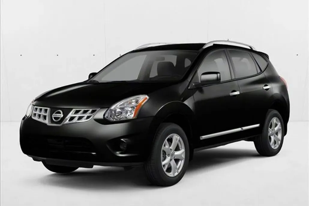 2013 Nissan Rogue S photo 1