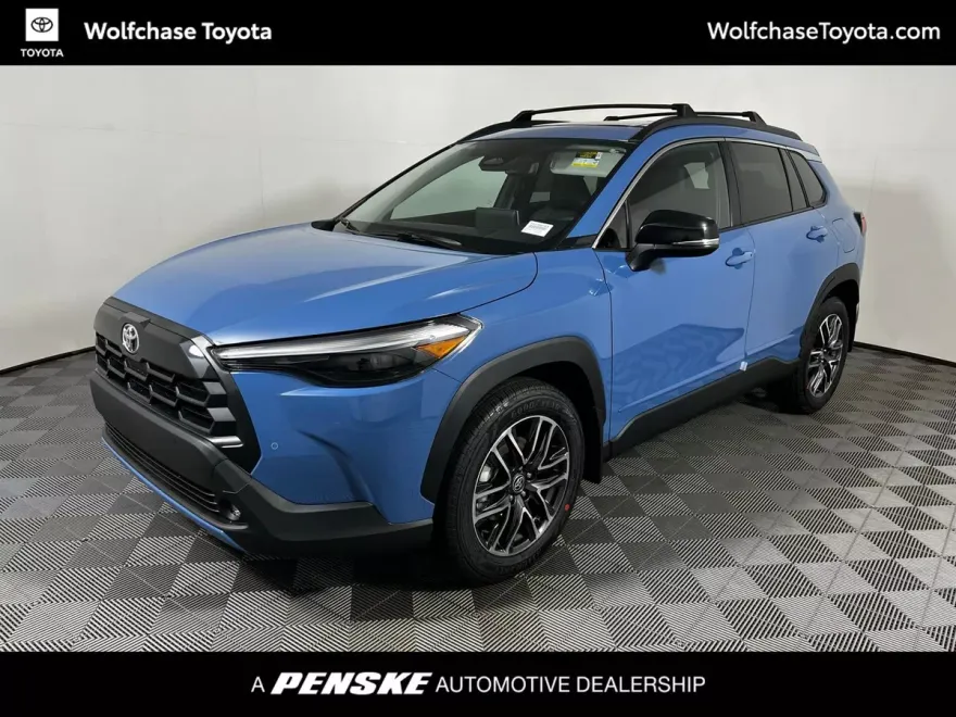 2026 Toyota Corolla Cross XLE photo 1