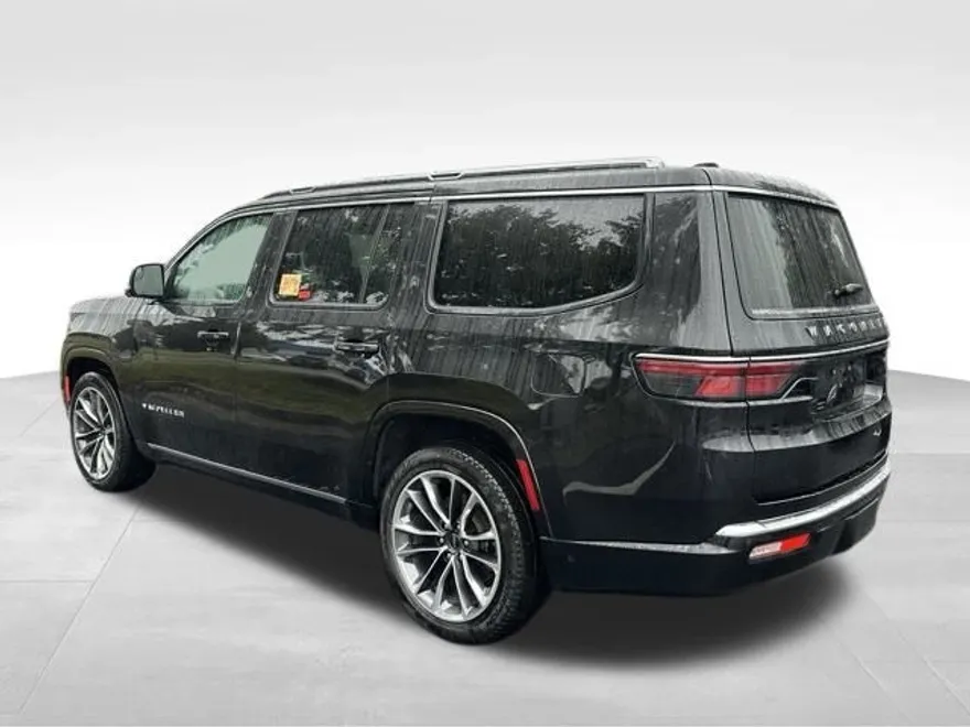 2024 Jeep Wagoneer Series III photo 1