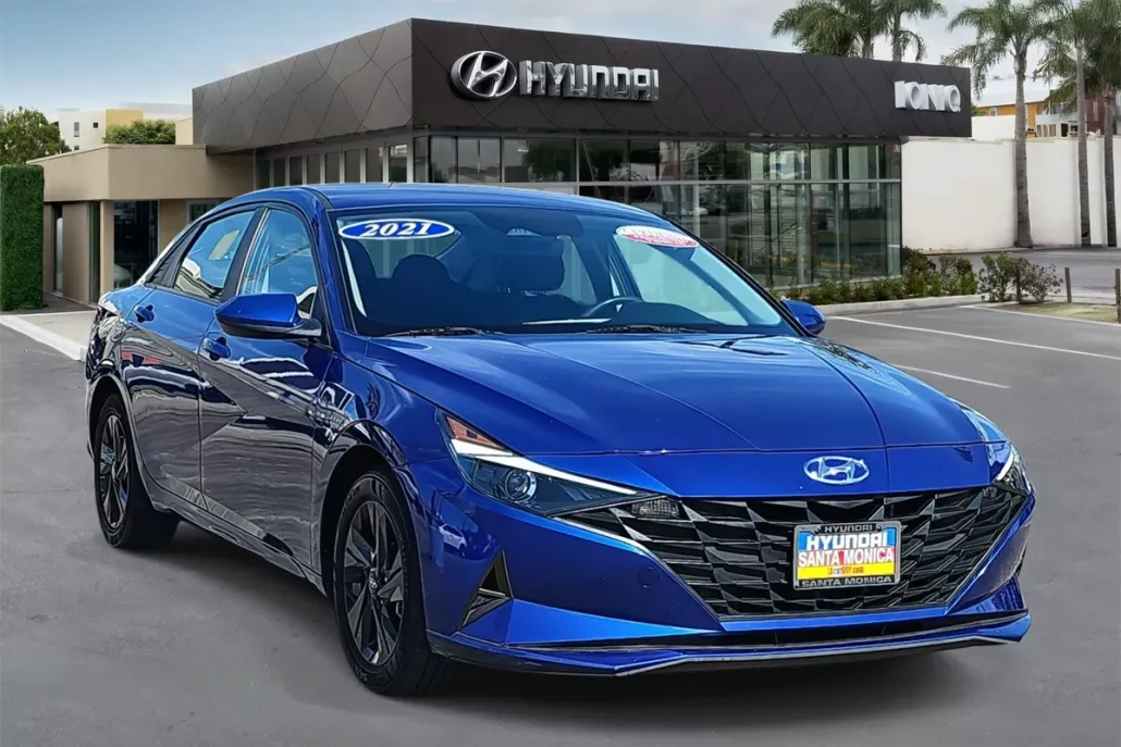 2021 Hyundai Elantra Hybrid Blue photo 1