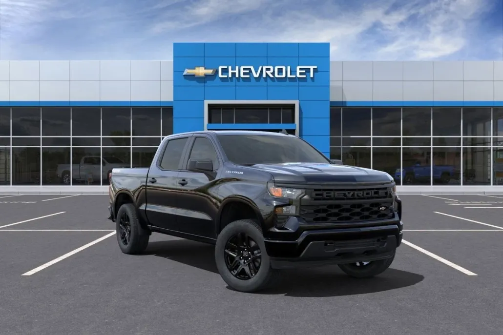 2025 Chevrolet Silverado 1500 Custom photo 1