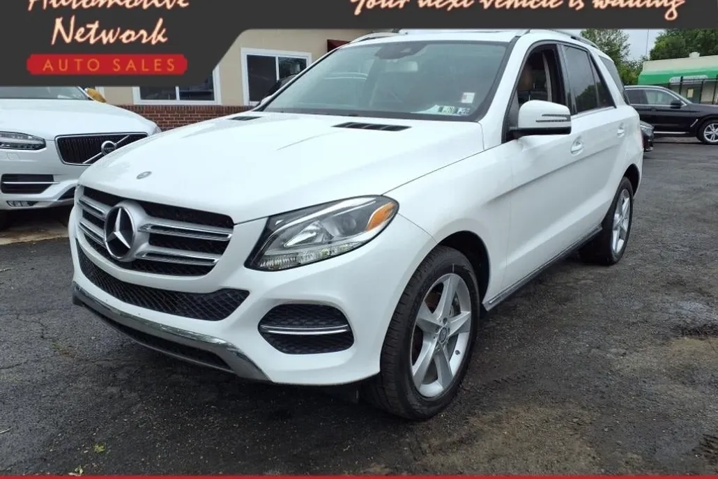 2017 Mercedes Benz GLE 350 4MATIC photo 1